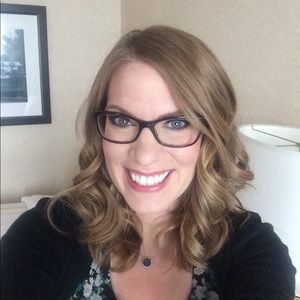 Meet your Posher, Cindy